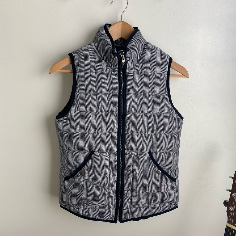 Merona Herringbone Patterned Puffy Vest Sz S Black & White GUC